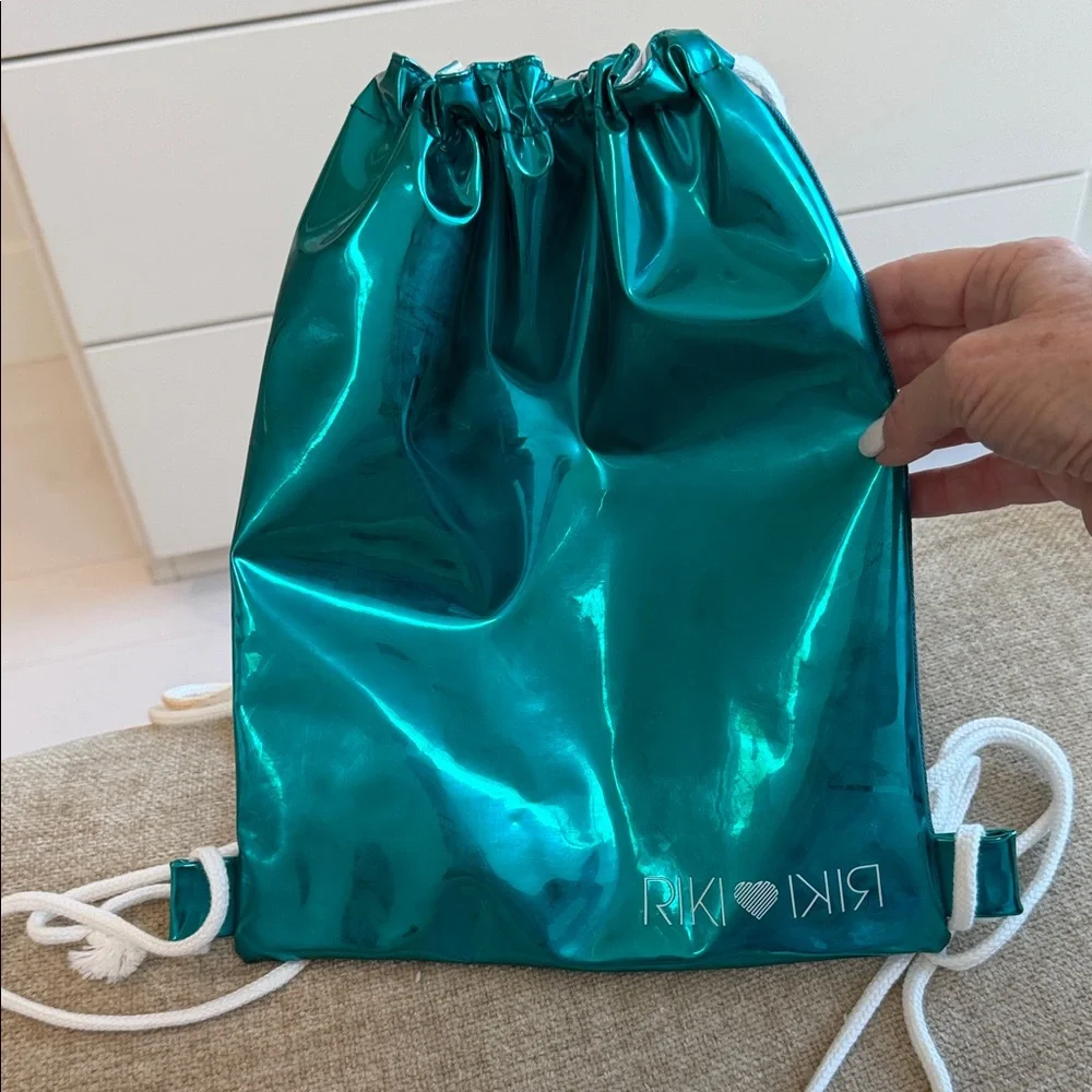 Riki Loves Riki Teal Drawstring Bag